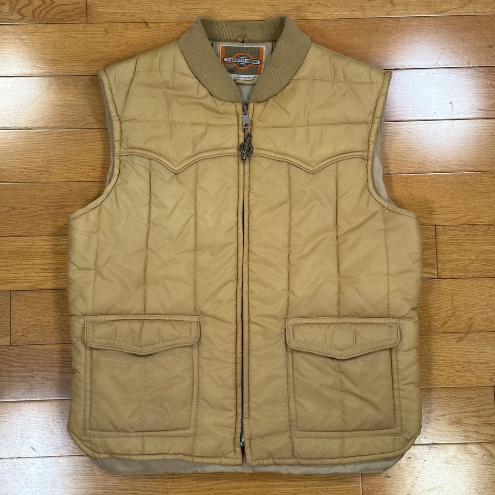 Vintage Pioneer Wear Mens Tan Western Quilted Puffer Vest Size Medium Full‎ Zip